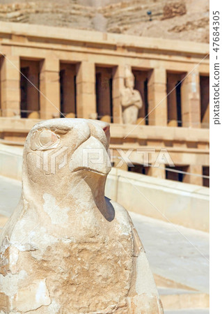 Statue in front of Hatshepsut Temple (Egypt) Statue in front of Hatshepsut Temple (Egypt) 47684305