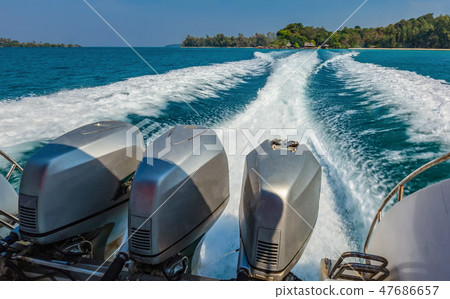 Speed boat engine and spreading water 47686657