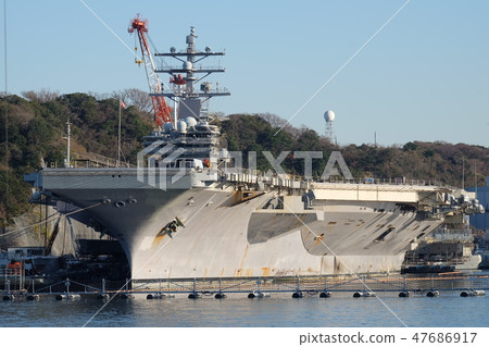 Nuclear aircraft carrier Ronald Reagan Nuclear aircraft carrier Ronald Reagan 47686917