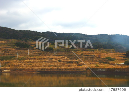 在東面的山口縣長門市東深河台 在東面的山口縣長門市東深河台 47687606