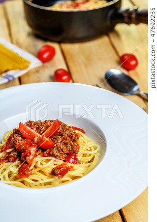 Italian spaghetti bolognese Italian spaghetti bolognese 47692235