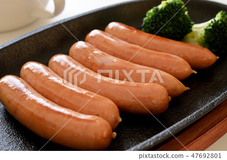 維納 維納 47692801