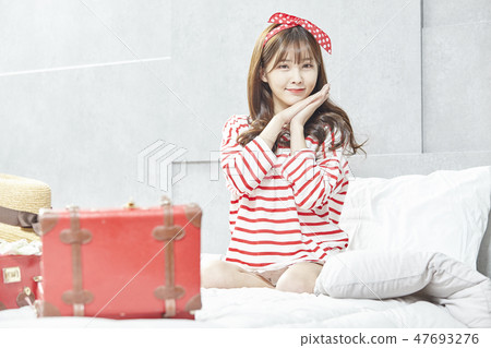 Travel, vacation, relaxation, young woman Travel, vacation, relaxation, young woman 47693276