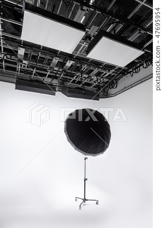 Preparation for photography Preparation for studio shooting 47695954