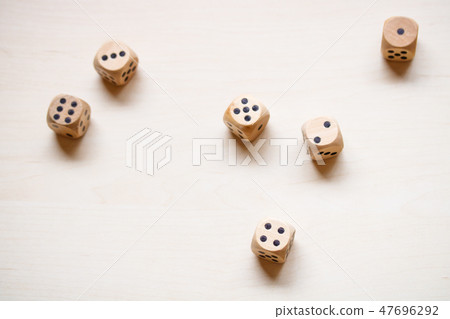 骰子 47696292