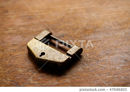 lock lock 47696803