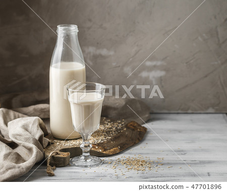 Non dairy oat milk for vegan diet Non dairy oat milk for vegan diet 47701896