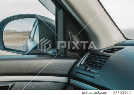 o of leather passenger compartment o of leather passenger compartment 47703163