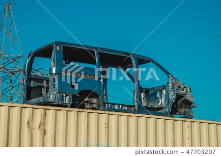 The sorted body of the car The sorted body of the car 47703207