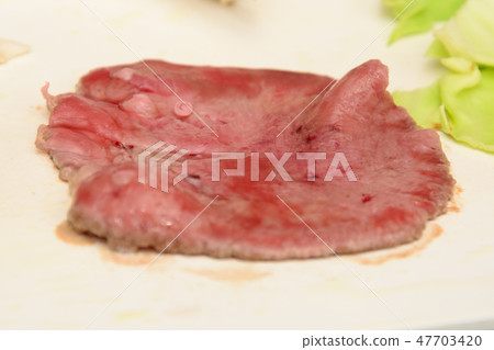Grilled meat with hot plate 47703420