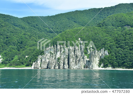 Voyage from Wakinozawa to Sai Voyage from Wakinozawa to Sai 47707280