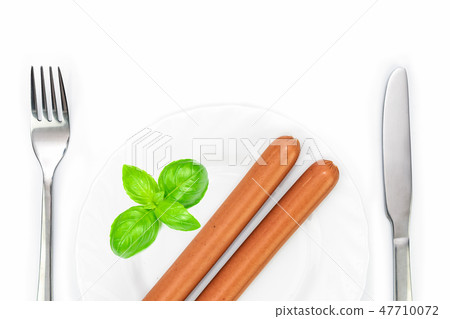 Ready to eat sausages 47710072