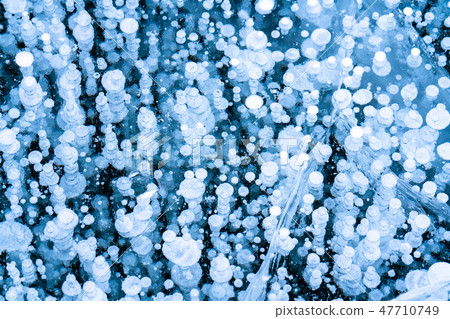 "Hokkaido" Ice bubble · natural phenomenon "Lake Bunpei" 47710749