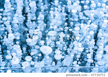 "Hokkaido" Ice bubble · natural phenomenon "Lake Bunpei" 47710751