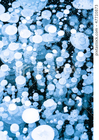 "Hokkaido" Ice bubble · natural phenomenon "Lake Bunpei" 47710873