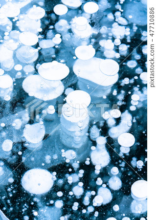 "Hokkaido" Ice bubble · natural phenomenon "Lake Bunpei" 47710886