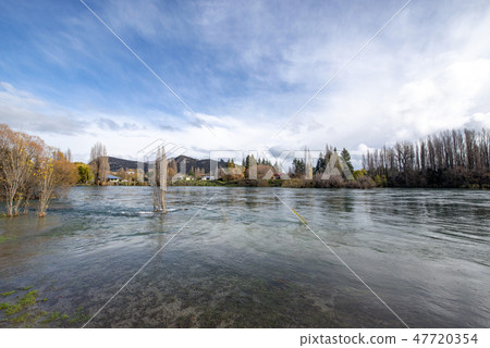 wanaka, landscape, scenery 47720354