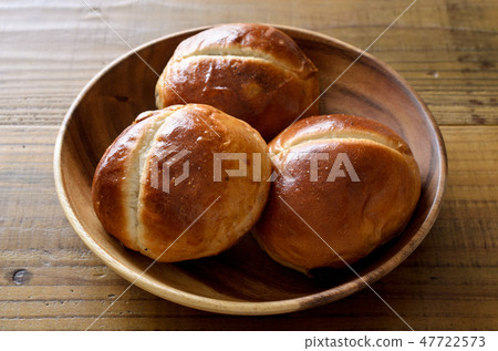 Raisins roll 47722573