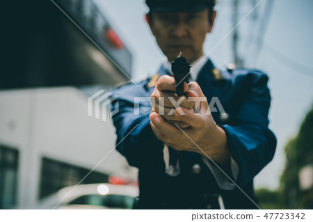 police officer, pistol, police 47723342