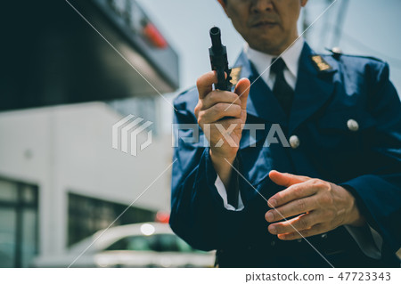 警察 手槍 警官 47723343