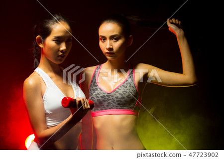 Fitness Woman, Girl Can do Strong Fitness Woman, Girl Can do Strong 47723902