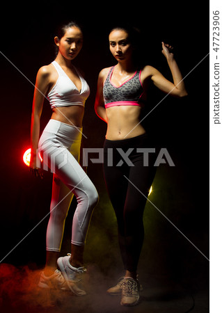 Fitness Woman, Girl Can do Strong Fitness Woman, Girl Can do Strong 47723906