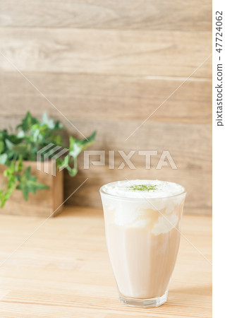 Cheese tea Cheese tea 47724062