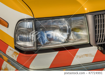 Headlight of the car 47724991