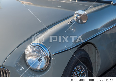 Headlight of the car Headlight of the car 47725068