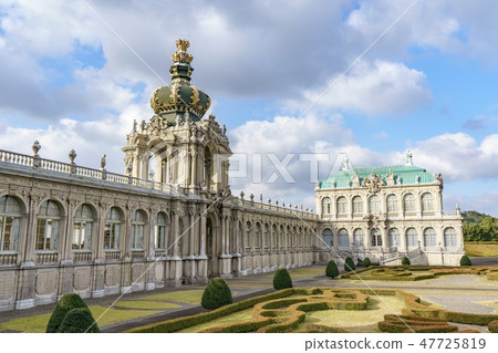 Arita Porcelin Park 47725819