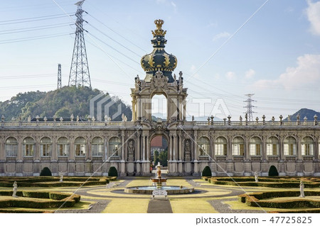 Arita Porcelin Park 47725825