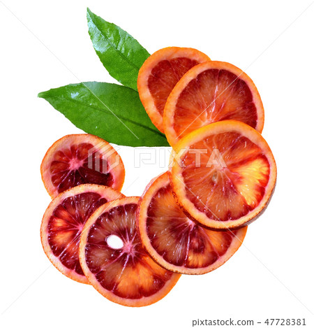 Blood orange slice with leaf top view isolated Blood orange slice with leaf top view isolated 47728381