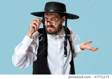Portrait of a young orthodox Hasdim Jewish man 47731275