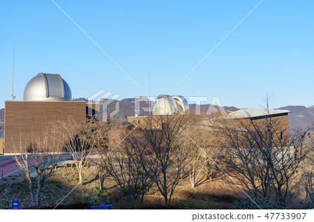 Star culture building 47733907