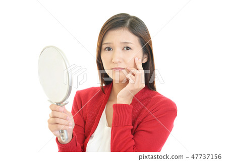 Women who care about your skin Women who care about your skin 47737156