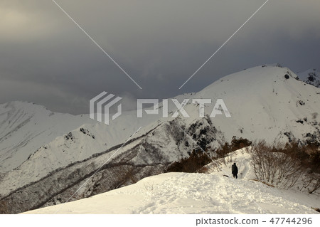 在冬季的季節，從Tanigawadake的天神嶺景觀 47744296