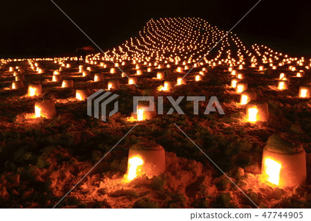 Mini Kamakura at night in Yuzawa City, Akita Prefecture Mini Kamakura at night in Yuzawa City, Akita Prefecture 47744905