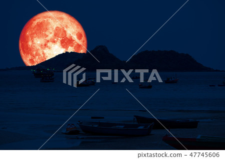 super blood moon back on island sea on night sky super blood moon back on island sea on night sky 47745606