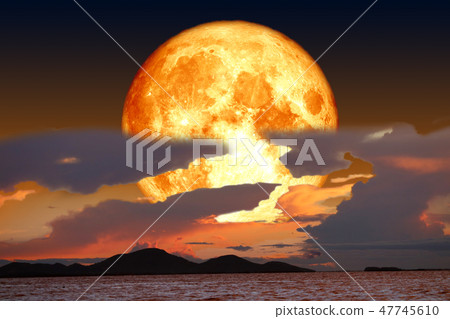 super snow blood moon back on silhouette night sky super snow blood moon back on silhouette night sky 47745610