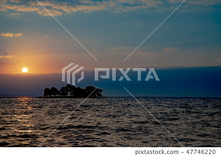Lake Shinji Sunset Lake Shinji Sunset 47746220