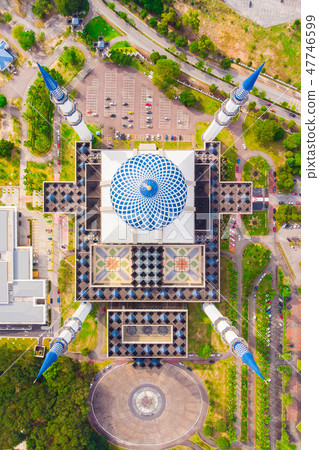 Masjid Sultan Salahuddin Abdul Aziz Shah by drone 47746599
