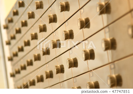 Collective Mailbox Mansion 47747851