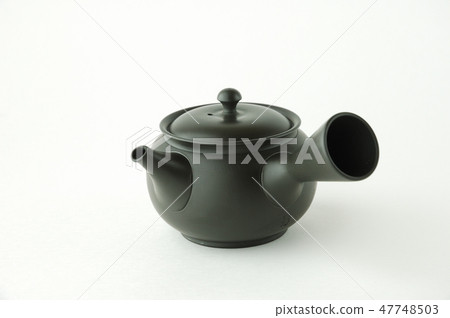 Tokoname grilled tea 47748503