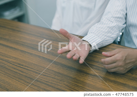 夫婦 情侶 情人 47748575