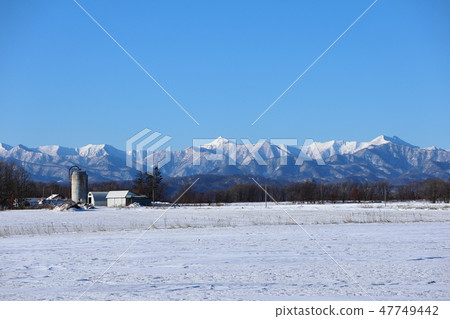Winter's Tokachi Plain and Hidaka Range Winter's Tokachi Plain and Hidaka Range 47749442