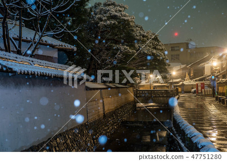 Snow scene of Nagamachi samurai house Snow scene of Nagamachi samurai house 47751280
