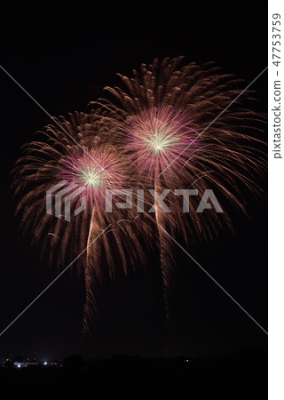 Total Kimono Fireworks Total Kimono Fireworks 47753759
