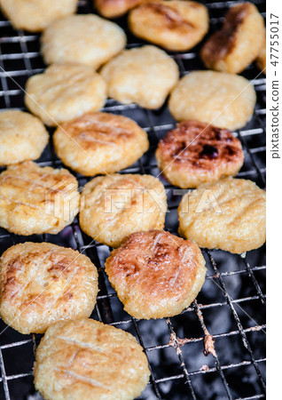 Khao Ji or Khao Jee, Thai grilled sticky rice 47755017