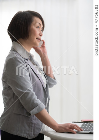 Office ladies Office ladies 47756383