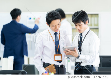 男性僱員商人企業圖像 男性僱員商人企業圖像 47761350